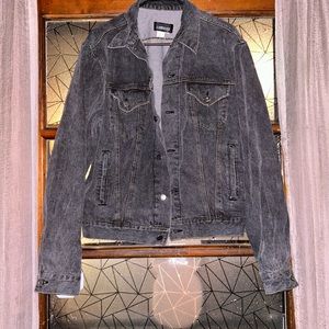 Expressions Denim jacket dark grayish color,worn 1-2 times great condition